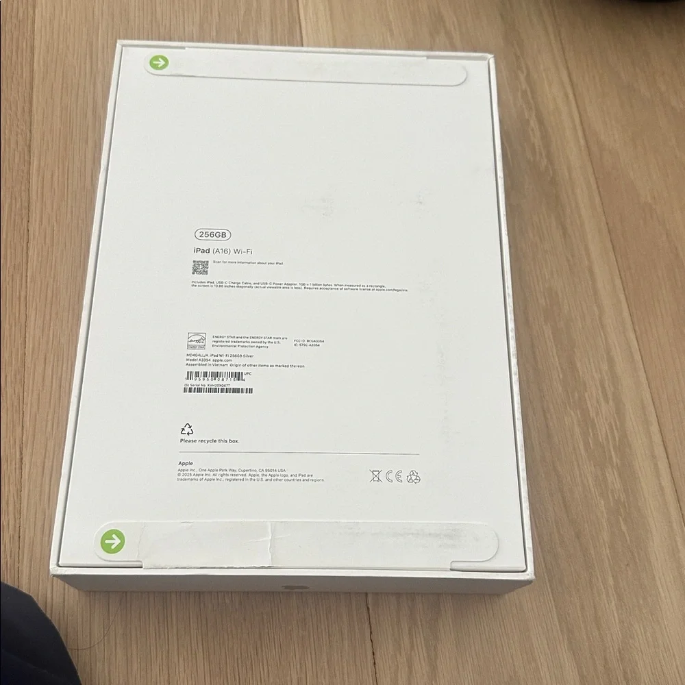 Apple ipad sleek